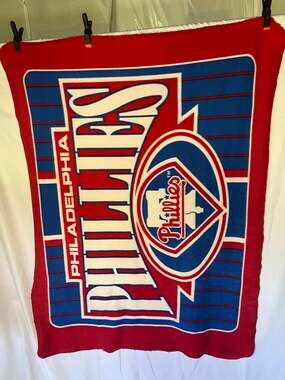Vintage Philadelphia Phillies Fleece Throw Blanket MLB Baseball Red Blue Liberty
